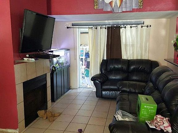 3rd image of 10215 Centennial Ct