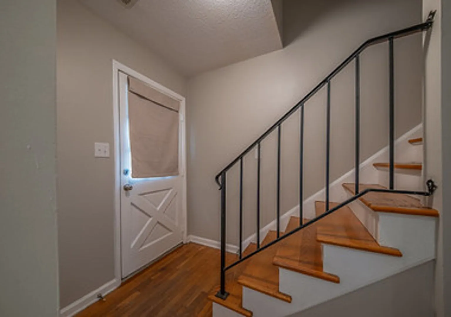 *One Month's Free Rent* Live In The Heart Of Carrboro — Photo 3