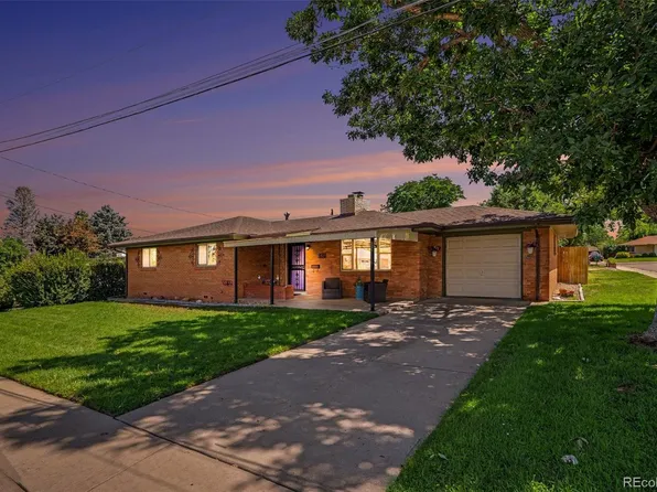 645 S Washington Circle, Englewood, CO 80113