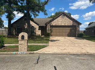 4938 Glenpark Dr, La Porte, TX 77571