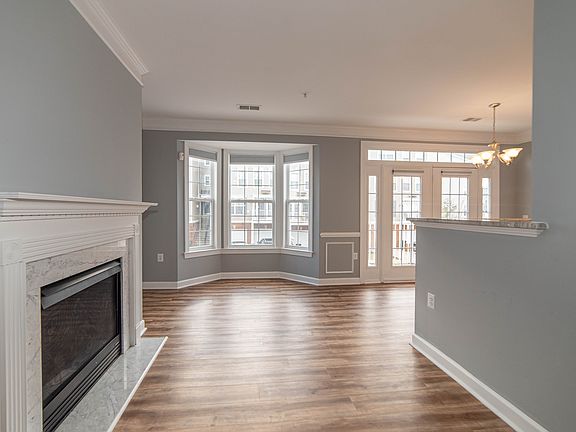 4th image of 13532 Davinci Ln #54