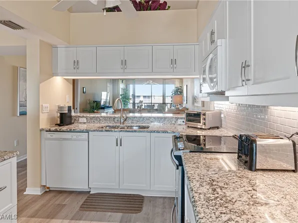 19880 Breckenridge Dr Unit 505, Estero, FL 33928