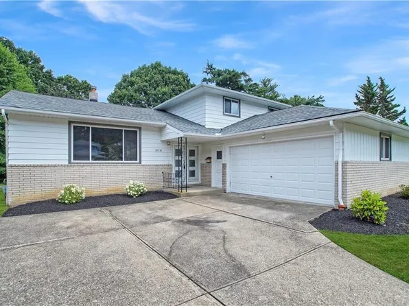 20245 Glen Russ Ln, Euclid, OH 44117