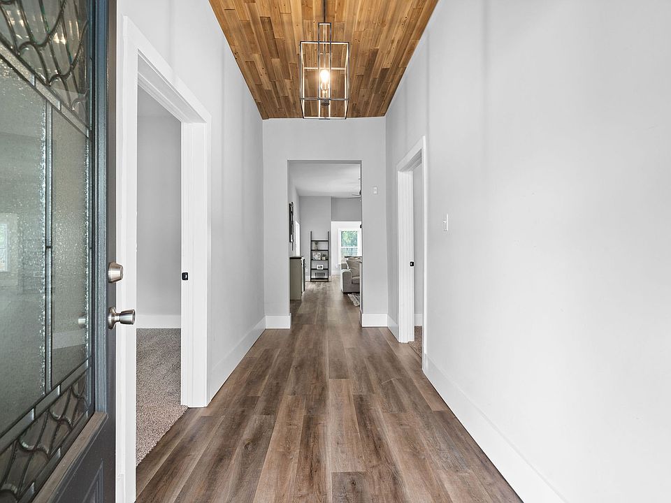 1022 Clark St, Clarksville, TN 37040 Zillow