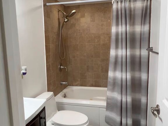 5th image of 320 S Ardmore Ave APT 317