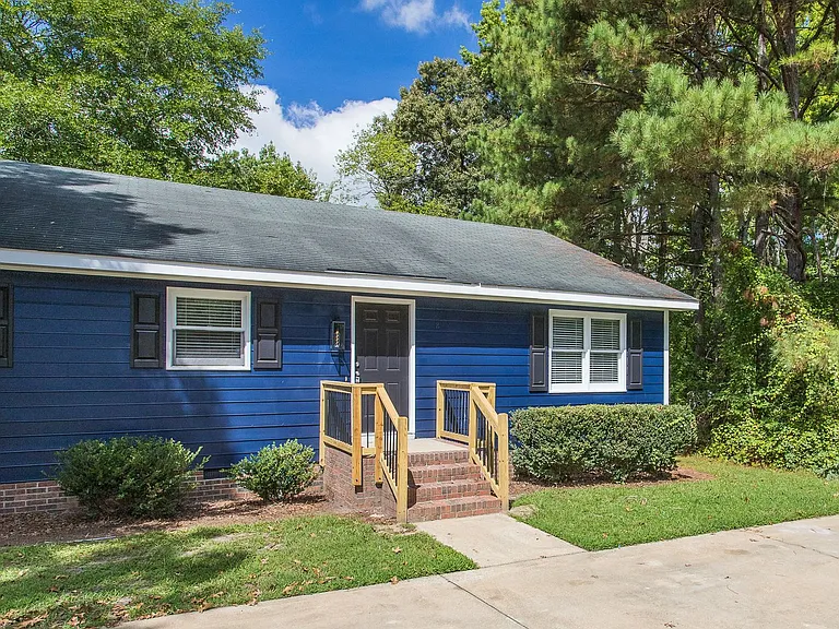 1031A Circle Dr — Photo 21