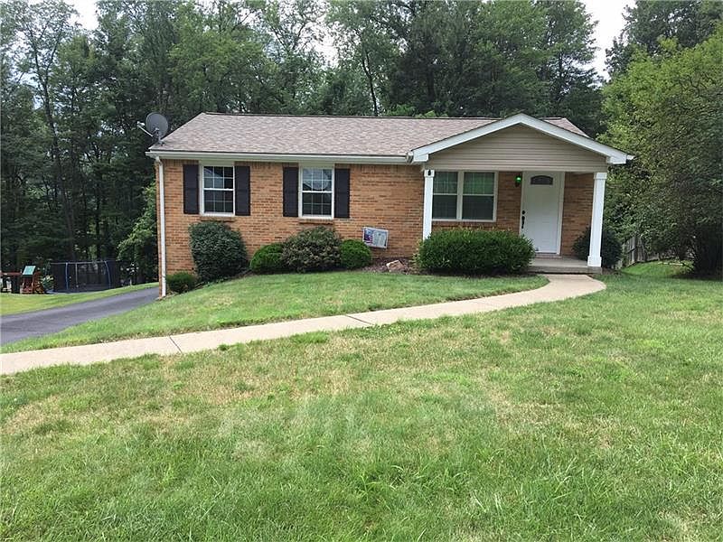 1st image of 546 Fairfield Dr
