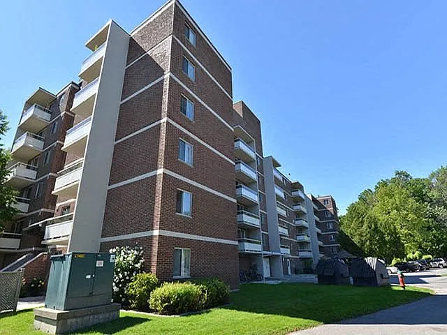 434 William St — Photo 14