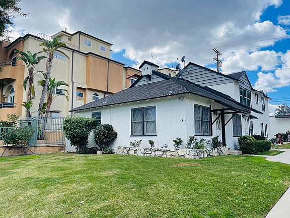 2nd image of 4441 Tujunga Ave Unit 1