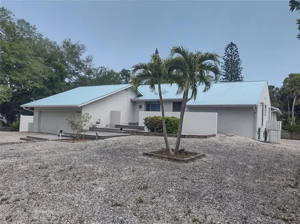 1203 N View Dr, Sarasota, FL 34242