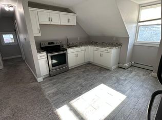 494 Wellington Ave #3, Cranston, RI 02910