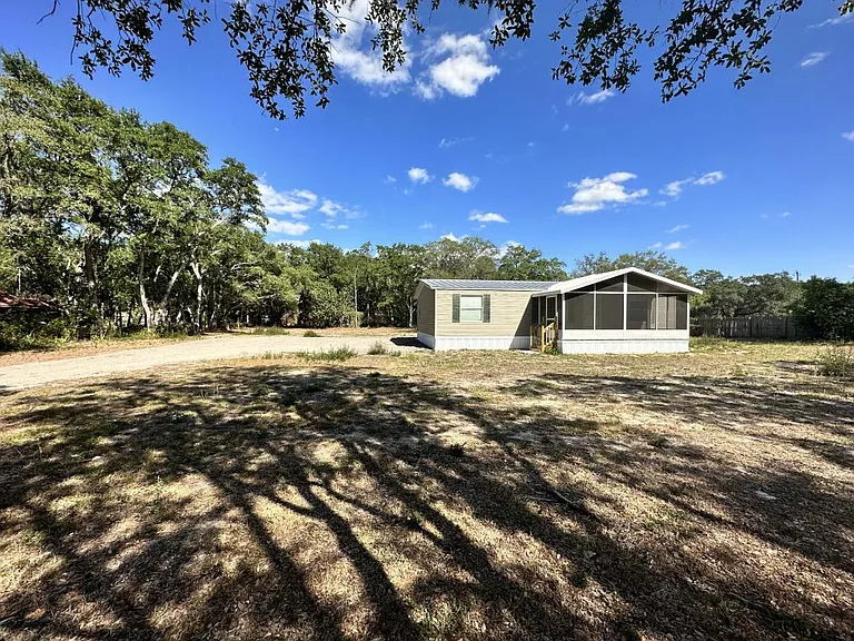 24636 County Road 561 — Photo 2