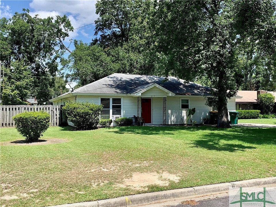 2nd image of 27 Lynn Drive