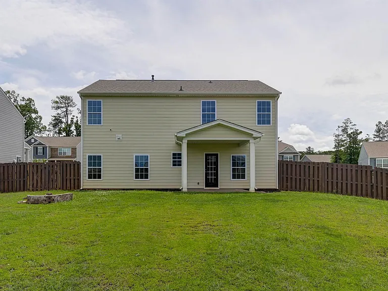 414 Tulip Way — Photo 57