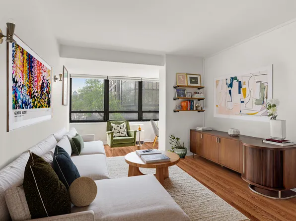 240 East 47th Street image 1 of 11
