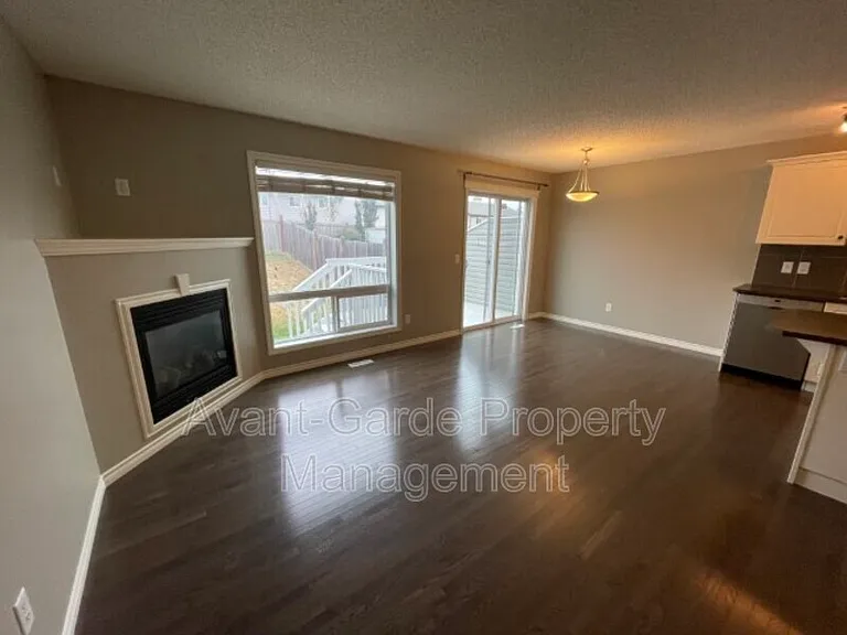 21314 46th Ave NW — Photo 3