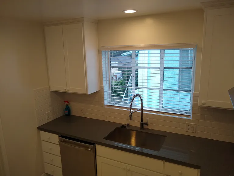 1228 S Longwood Ave #1228 — Photo 27