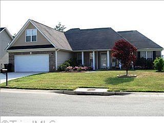 1st image of 3016 Juniper Dr