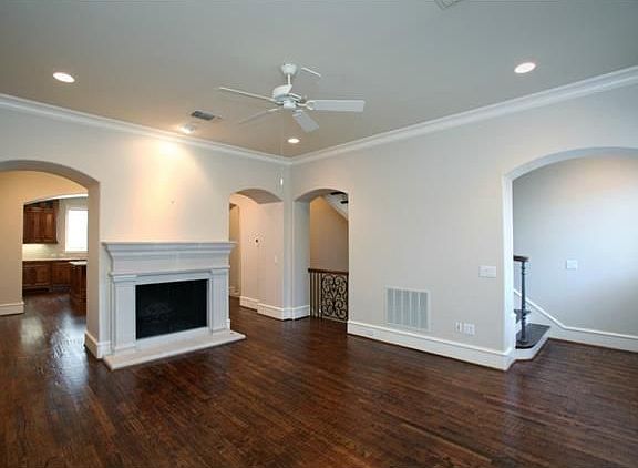 2nd image of 4608 Abbott Ave #103