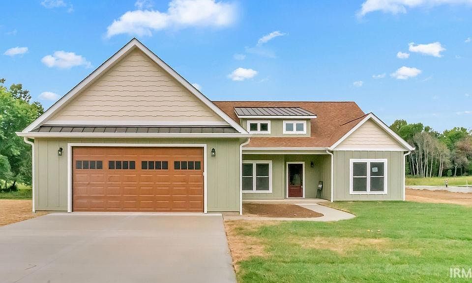 1st image of 4597 N Thomas Rd