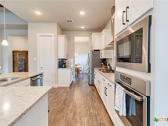 5th image of 1380 Pioneer Dr