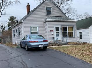 428 Chase Rd, Columbus, OH 43214