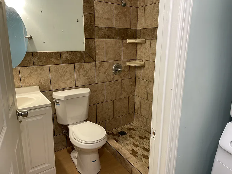 613 Shropshire Ave #3 — Photo 6