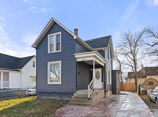 811 Langlois Ave, Windsor, ON N9A 2G9