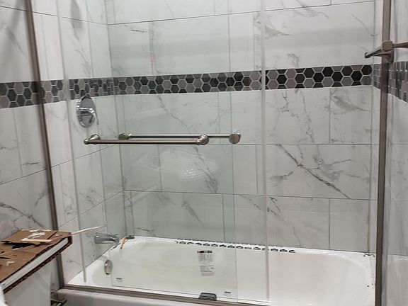 3rd image of 109 Bowdoin St #2
