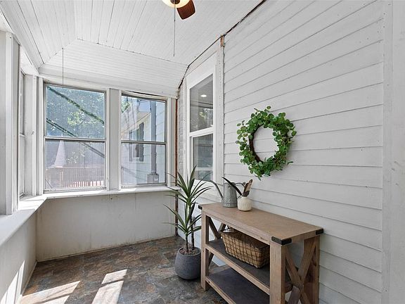 3rd image of 10434 Canter Way