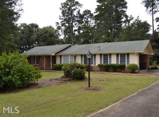 590 Oak Dr NW, Conyers, GA 30012