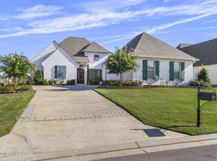 206 Reservoir Way, Brandon, MS 39047