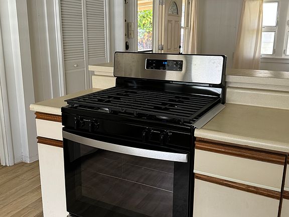 5th image of 2516 Pamoa Rd APT A
