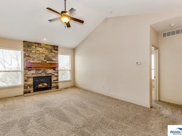 1623-1625 Chapel Hill, 1623-1625 N Chapel Hill St, Wichita, KS 67206