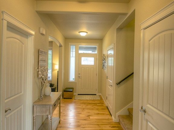 5th image of 4003 Amelia Ct NE