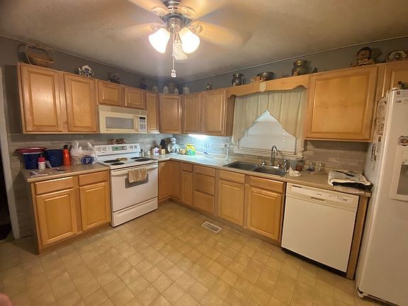 4th image of 3236 Wilderness Rd
