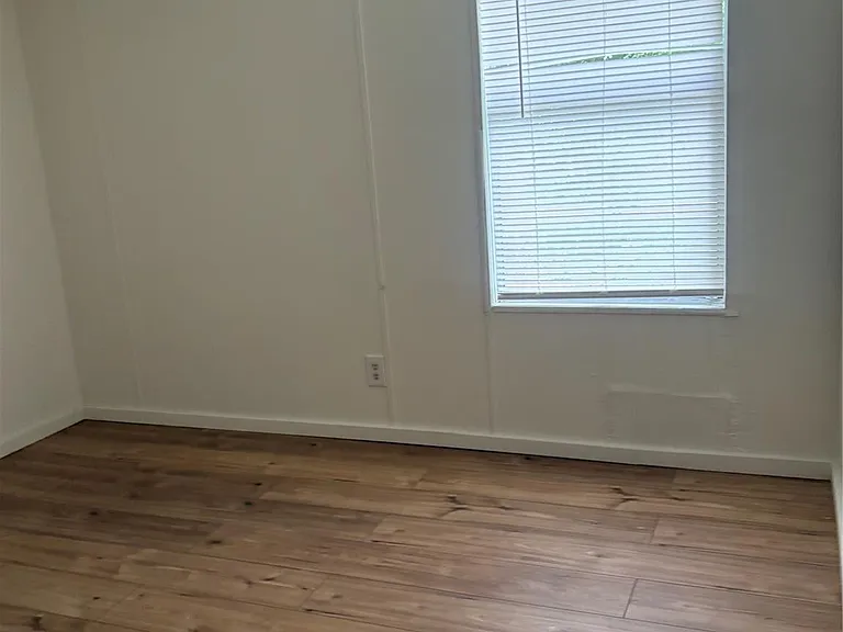 144 Lees Village Rd — Photo 15