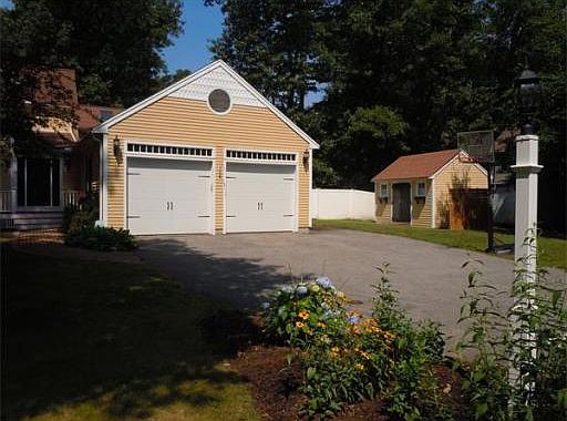4th image of 1 Woodridge Ln