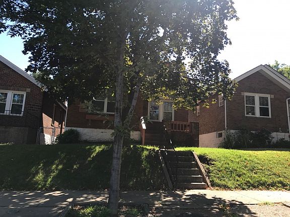 3rd image of 3846 Burgen Ave