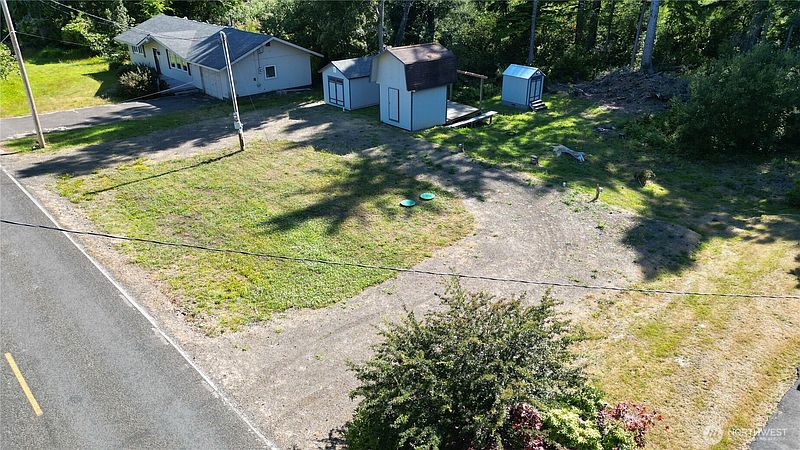 3rd image of 27509 U Street