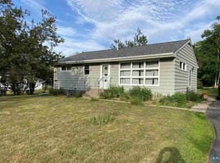 1426 Eklund Ave, Duluth, MN 55811