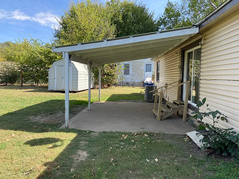 4115 E 28th Pl — Photo 20