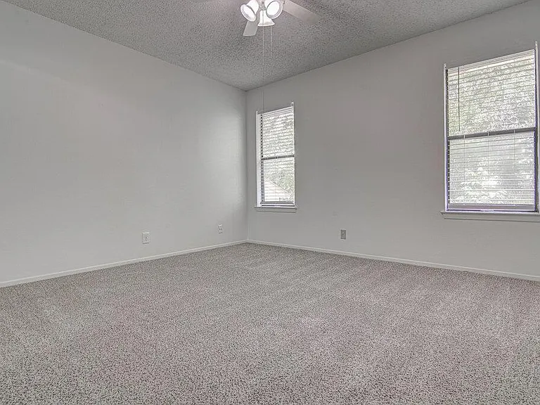 3560 Ranch Road 2222 — Photo 15