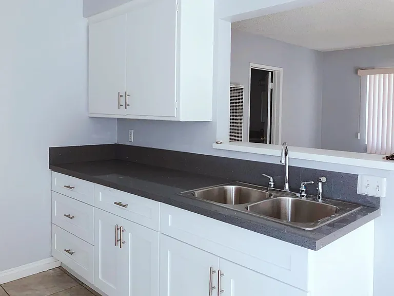 355 S Arroyo Dr #K — Photo 8