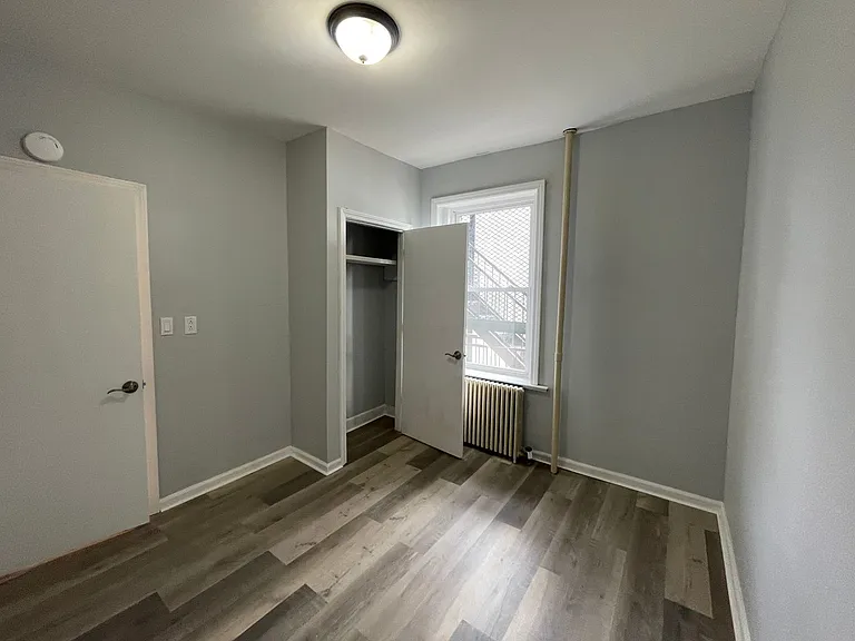 421 Central Ave — Photo 13