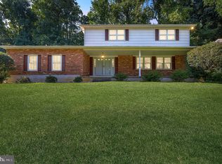 29 Blue Jay Dr, Newark, DE 19713