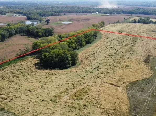 P Hwy, Weston, MO 64098