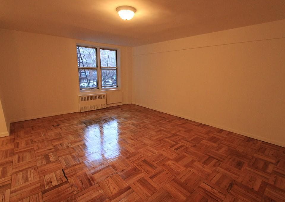 1st image of 14487 41st Ave APT 401