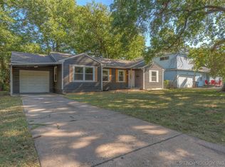 5709 E 3rd St, Tulsa, OK 74112