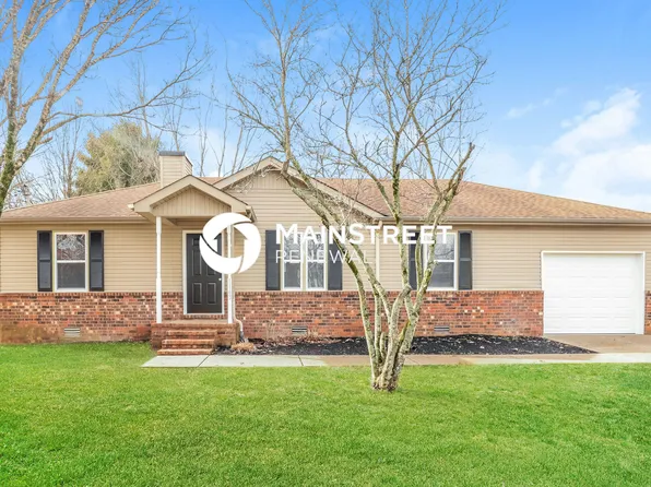 1143 Woods Edge Dr, Murfreesboro, TN 37130